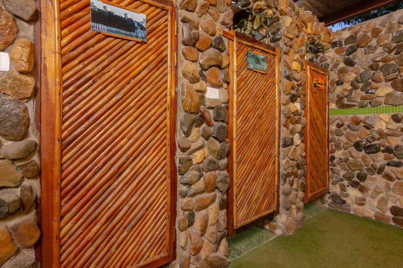 Tribe Palomino Exterior foto