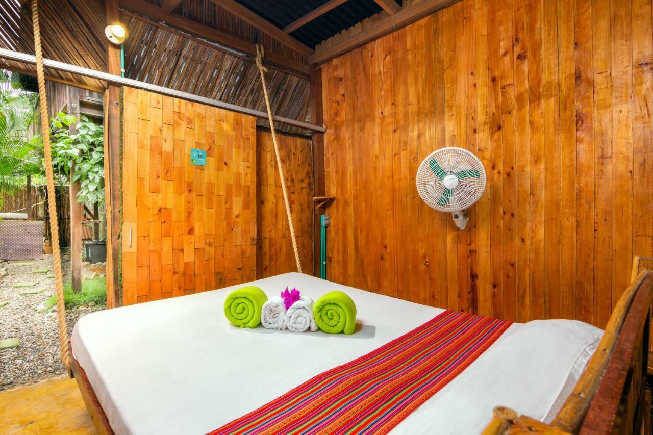 Tribe Palomino Exterior foto